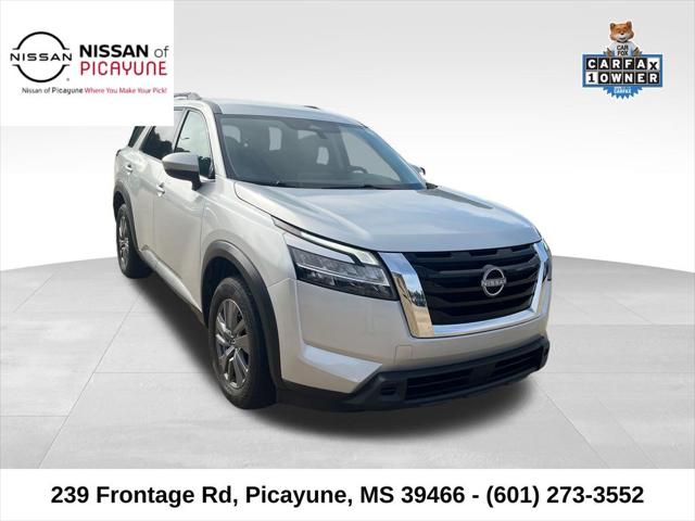 2025 Nissan Pathfinder SV 4WD