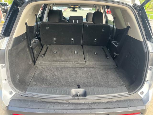 2025 Nissan Pathfinder SV 4WD