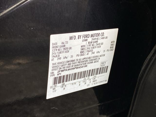 2023 Ford Edge Titanium