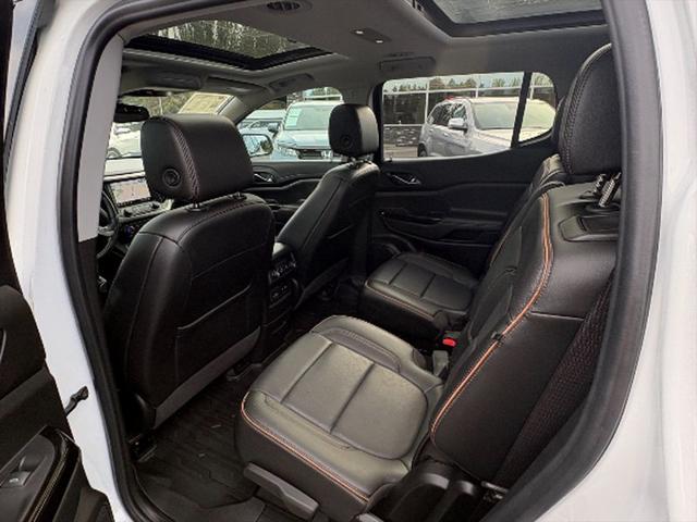 2021 GMC Acadia AWD AT4