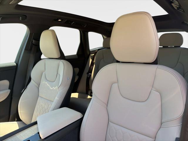 2026 Volvo XC60 B5 Core
