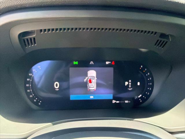 2026 Volvo XC60 B5 Core