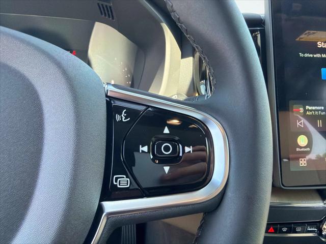 2026 Volvo XC60 B5 Core
