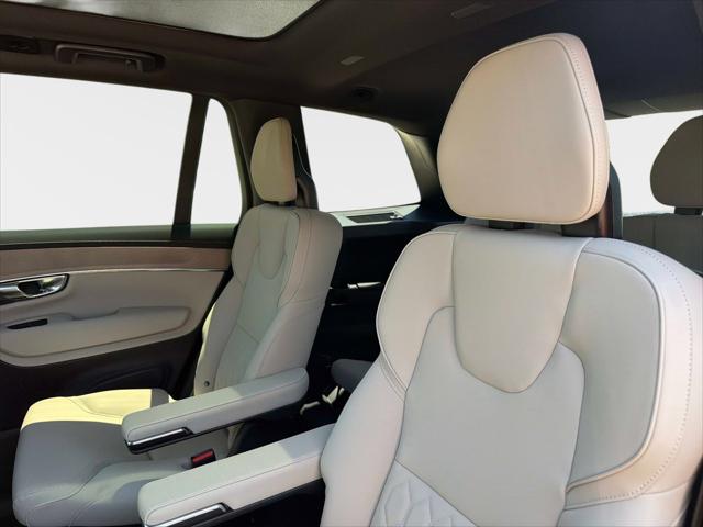 2026 Volvo XC90 Plus, B5 AWD Gas (mild hybrid), Gasoline, Bright, 6 Seats