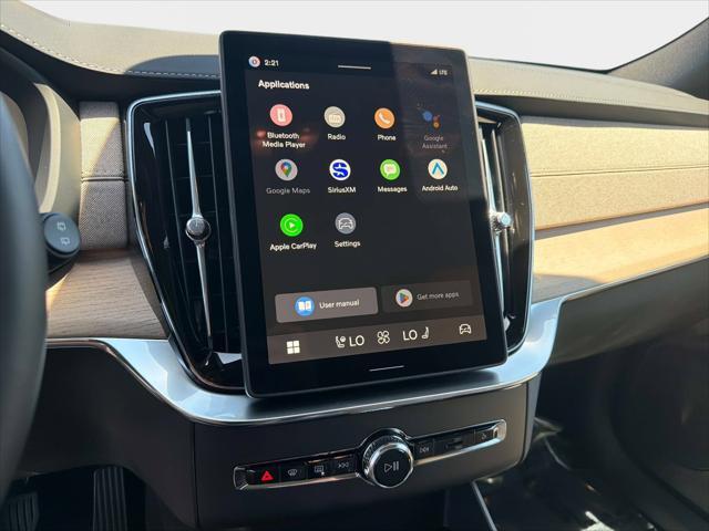2026 Volvo XC90 Plus, B5 AWD Gas (mild hybrid), Gasoline, Bright, 6 Seats