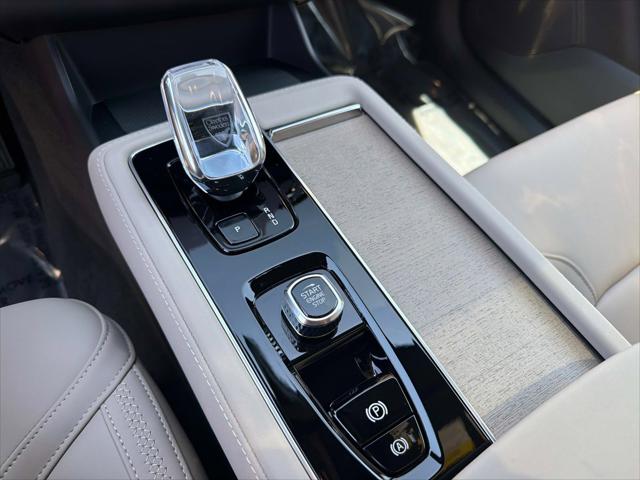 2026 Volvo XC90 Plus, B5 AWD Gas (mild hybrid), Gasoline, Bright, 6 Seats