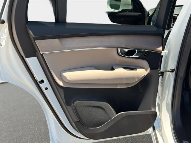 2026 Volvo XC90 Plus, B6 AWD Gas (mild hybrid), Gasoline, Bright, 7 Seats