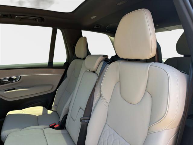 2026 Volvo XC90 Plus, B6 AWD Gas (mild hybrid), Gasoline, Bright, 7 Seats