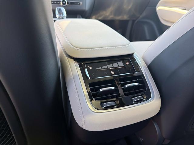 2026 Volvo XC90 Plus, B6 AWD Gas (mild hybrid), Gasoline, Bright, 7 Seats