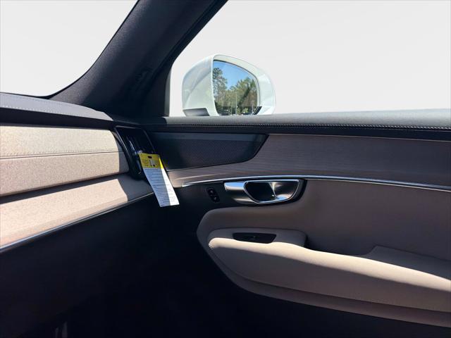 2026 Volvo XC90 Plus, B6 AWD Gas (mild hybrid), Gasoline, Bright, 7 Seats
