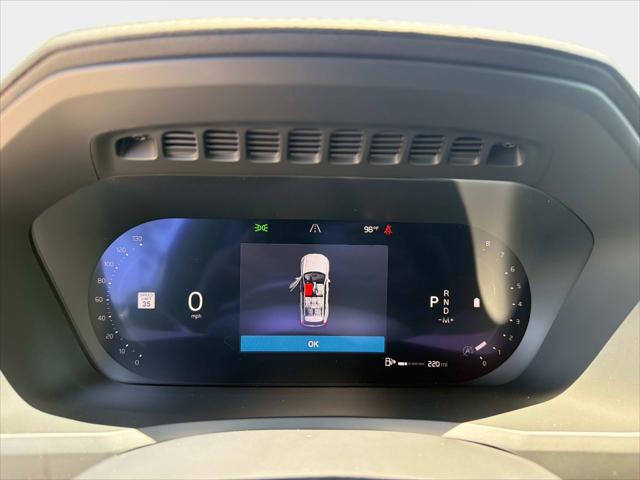 2026 Volvo XC90 Plus, B6 AWD Gas (mild hybrid), Gasoline, Bright, 7 Seats