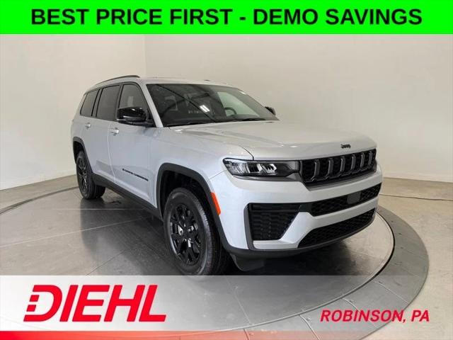 2026 Jeep Grand Cherokee L GRAND CHEROKEE L LAREDO ALTITUDE 4X4