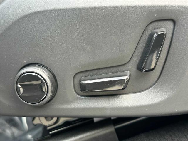 2026 Volvo XC90 Plug-In Hybrid Plus, T8 AWD, Electric/Gasoline, Bright, 7 Seats