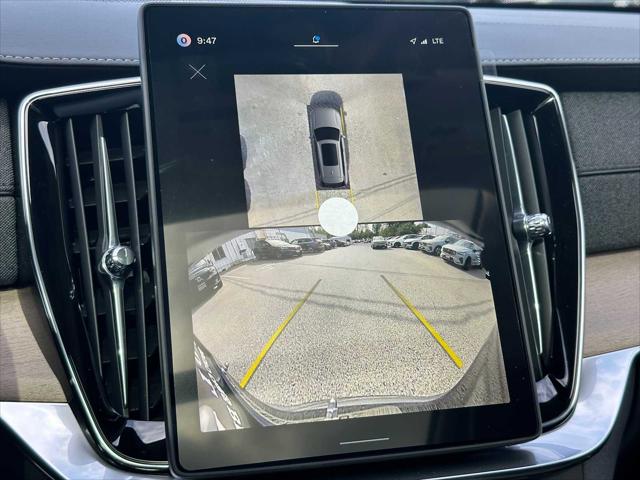 2026 Volvo XC90 Plug-In Hybrid Plus, T8 AWD, Electric/Gasoline, Bright, 7 Seats