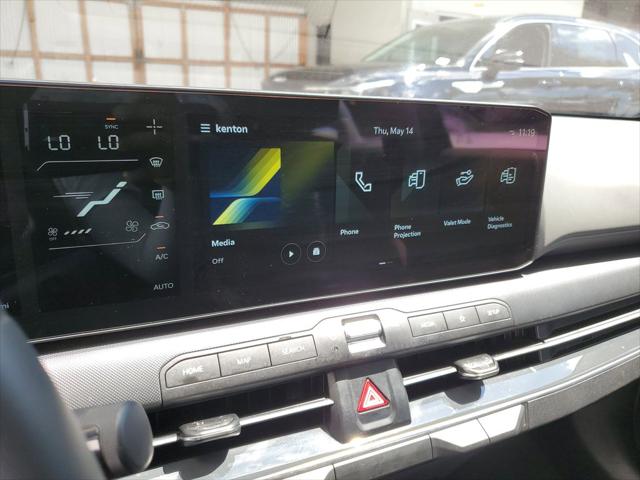 2025 Kia K4 EX