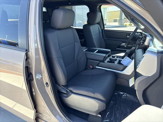 2026 Toyota Tundra SR5 CrewMax 5.5' Bed