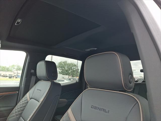 2026 GMC Canyon Denali, 4WD