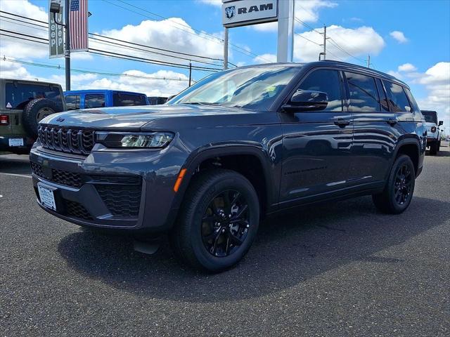 2026 Jeep Grand Cherokee GRAND CHEROKEE L LAREDO ALTITUDE 4X4 2026 Jeep Grand Cherokee GRAND CHEROKEE L LAREDO ALTITUDE 4X4