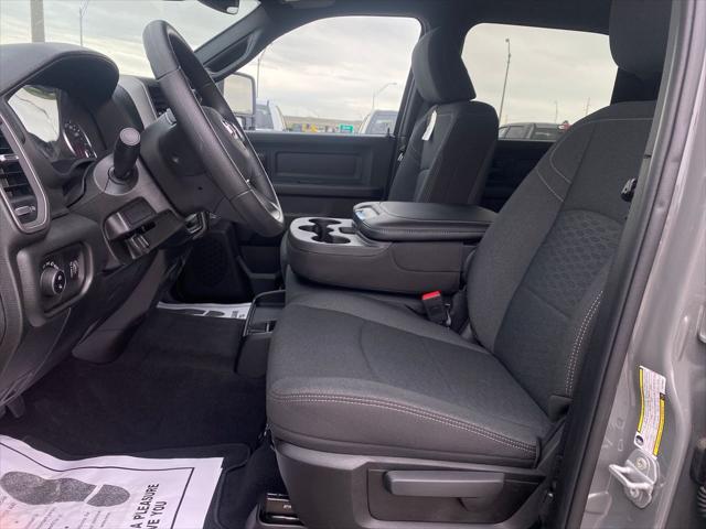 2026 Ram 2500 Black Express Crew Cab 4x4 8" Box