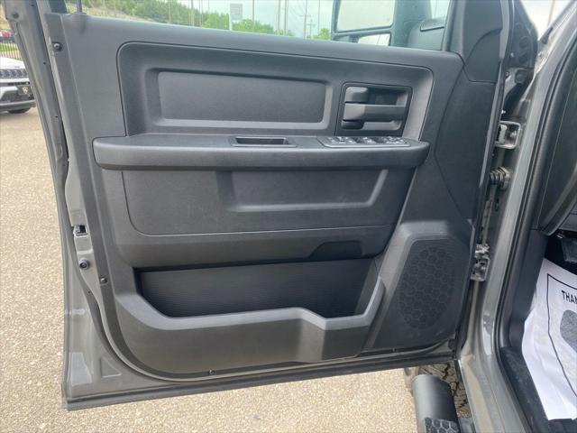 2026 Ram 2500 Black Express Crew Cab 4x4 8" Box