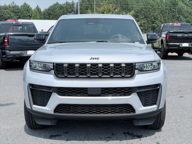 2026 Jeep Grand Cherokee L GRAND CHEROKEE L LAREDO ALTITUDE 4X2
