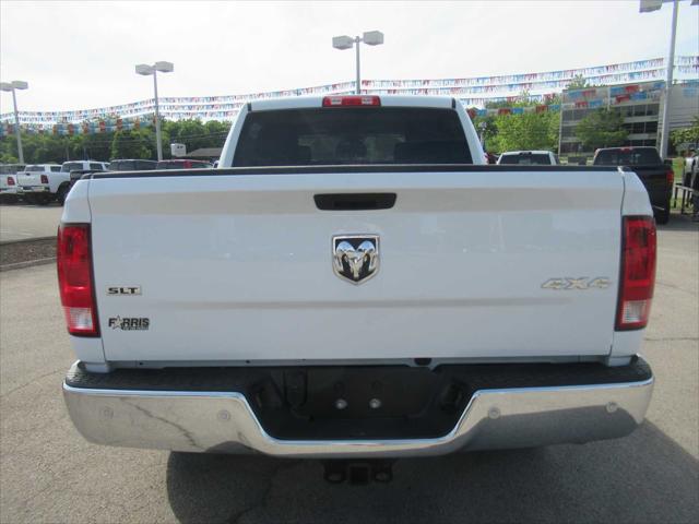 2022 Ram 1500 Classic SLT Crew Cab 4x4 5'7" Box