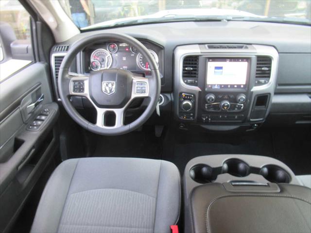 2022 Ram 1500 Classic SLT Crew Cab 4x4 5'7" Box