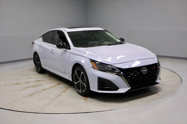 2024 Nissan Altima SR FWD for sale in Groveport, OH