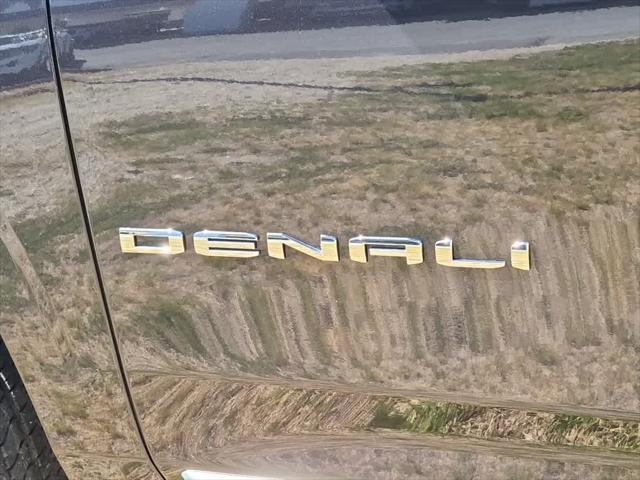 2026 GMC Yukon XL 4WD Denali
