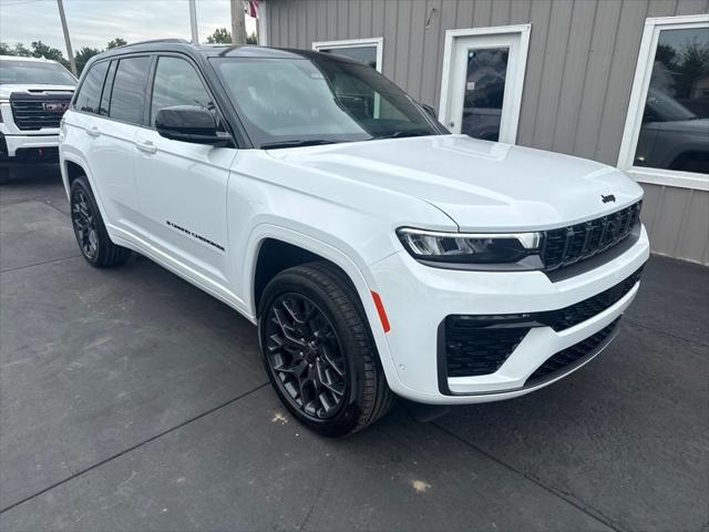 2026 Jeep Grand Cherokee Summit 4x4 for sale in Beatrice, NE