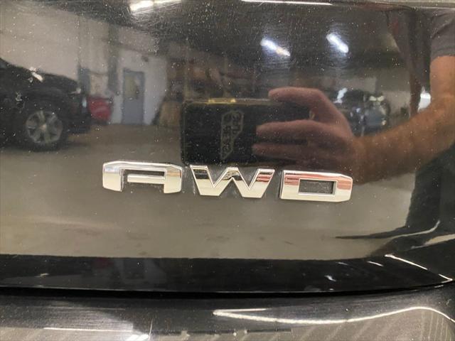2024 GMC Terrain AWD SLT