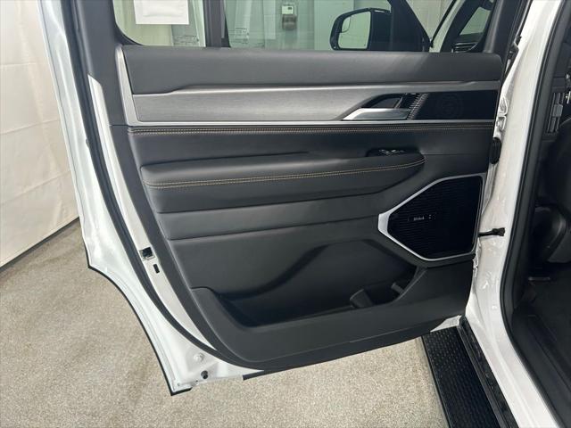 2026 Jeep Grand Wagoneer 4x4