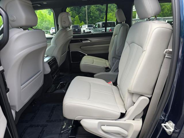 2026 Jeep Grand Wagoneer Limited Reserve 4x4