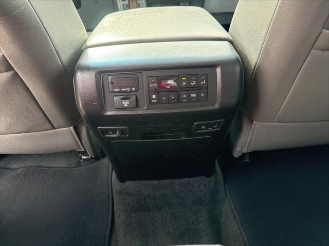 2016 Toyota Sequoia Platinum 5.7L V8