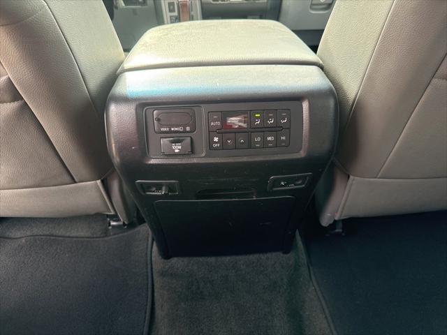 2016 Toyota Sequoia Platinum 5.7L V8