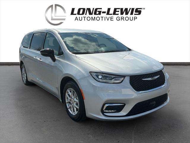 Used 2024 Chrysler Pacifica Touring L For Sale in Muscle Shoals, AL