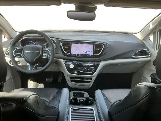 Used 2024 Chrysler Pacifica Touring L For Sale in Muscle Shoals, AL