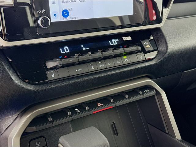 2026 Toyota Tundra SR5 CrewMax 5.5' Bed