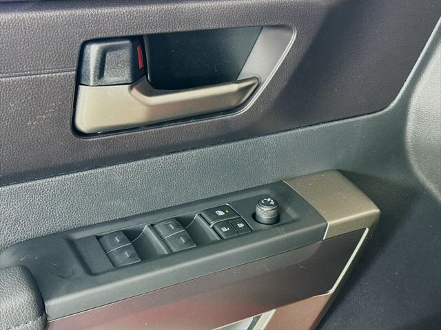 2026 Toyota Tundra SR5 CrewMax 5.5' Bed