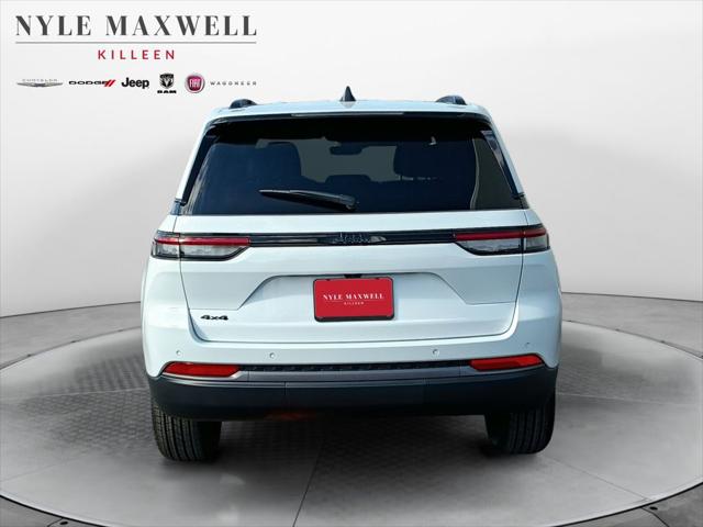 2026 Jeep Grand Cherokee Altitude 4x4
