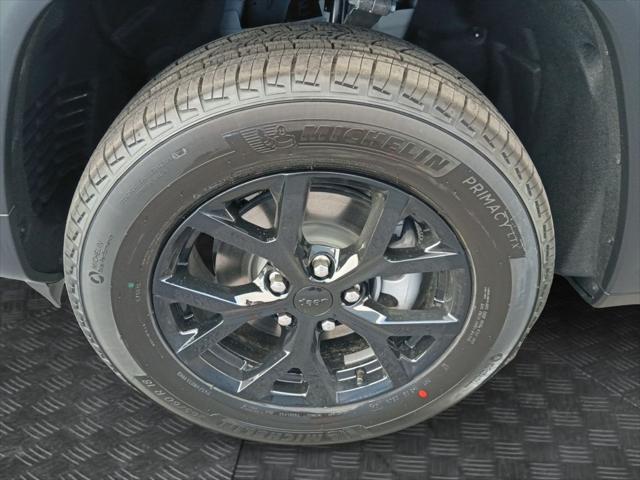 2026 Jeep Grand Cherokee Altitude 4x4