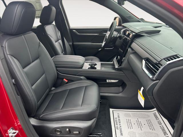 2026 GMC Acadia Elevation AWD