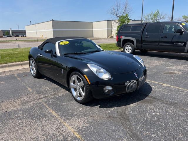 2006 Pontiac Solstice Base for sale in Saint Cloud, MN