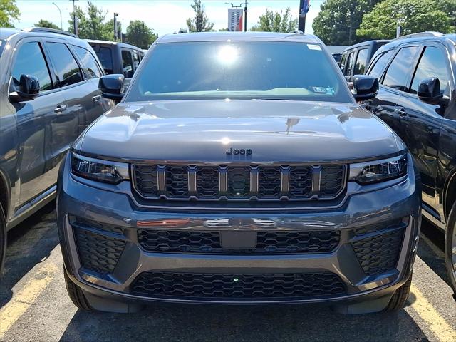 2026 Jeep Grand Cherokee L GRAND CHEROKEE L LAREDO ALTITUDE 4X4