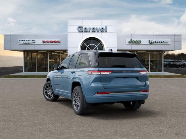 2026 Jeep Grand Cherokee GRAND CHEROKEE SUMMIT 4X4