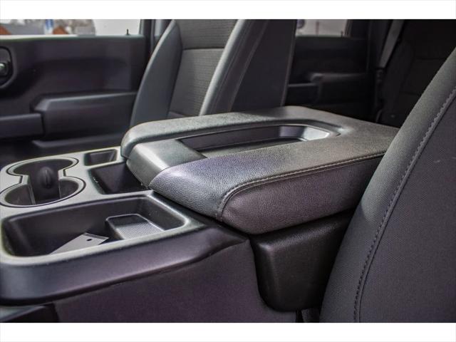 2025 GMC Sierra 3500HD 4WD Crew Cab Long Bed Pro