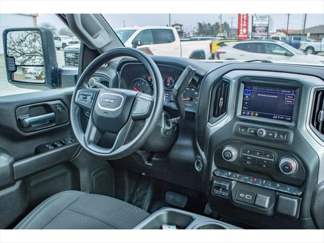 2025 GMC Sierra 3500HD 4WD Crew Cab Long Bed Pro