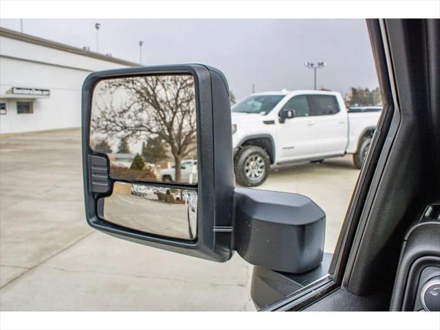 2025 GMC Sierra 3500HD 4WD Crew Cab Long Bed Pro