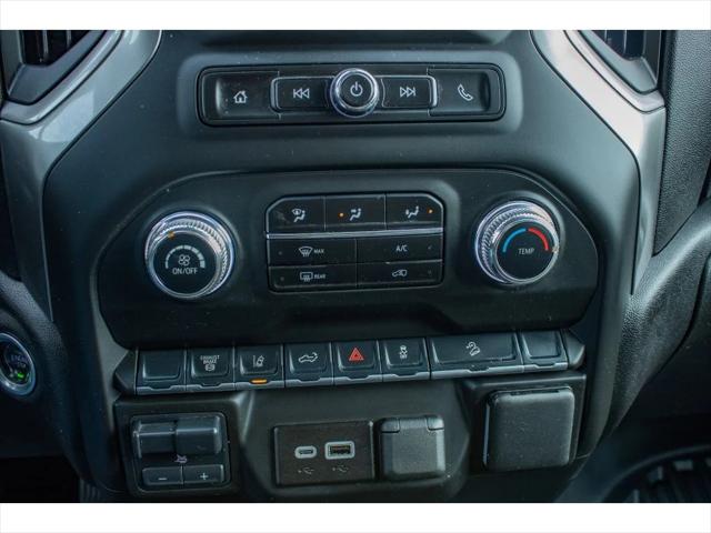 2025 GMC Sierra 3500HD 4WD Crew Cab Long Bed Pro