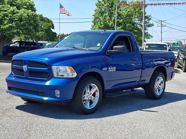 2017 RAM 1500 Express Regular Cab 4x4 64 Box 2017 RAM 1500 Express Regular Cab 4x4 64 Box